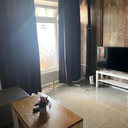 Adna Art Apartman